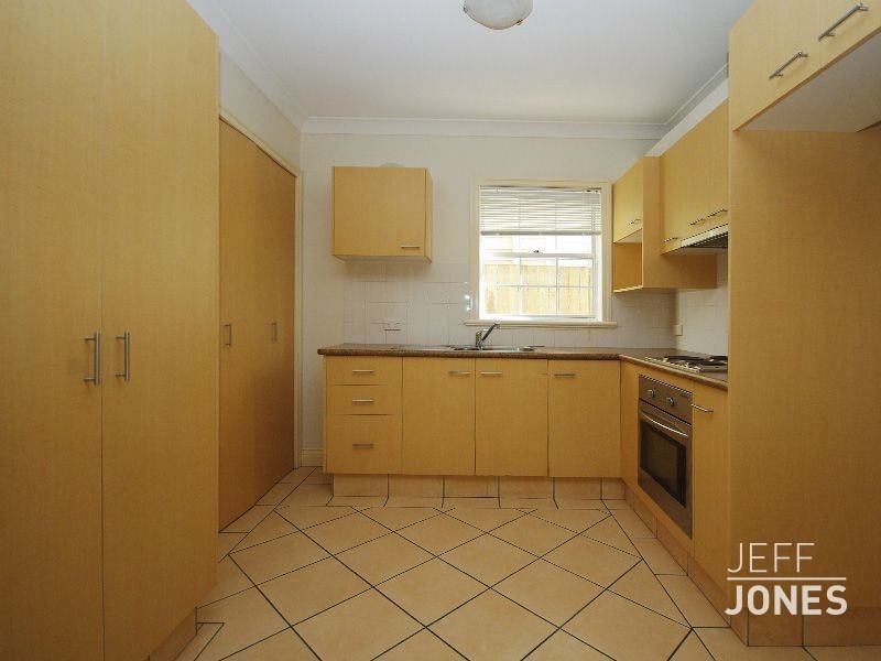 34B Brae Street, Coorparoo QLD 4151