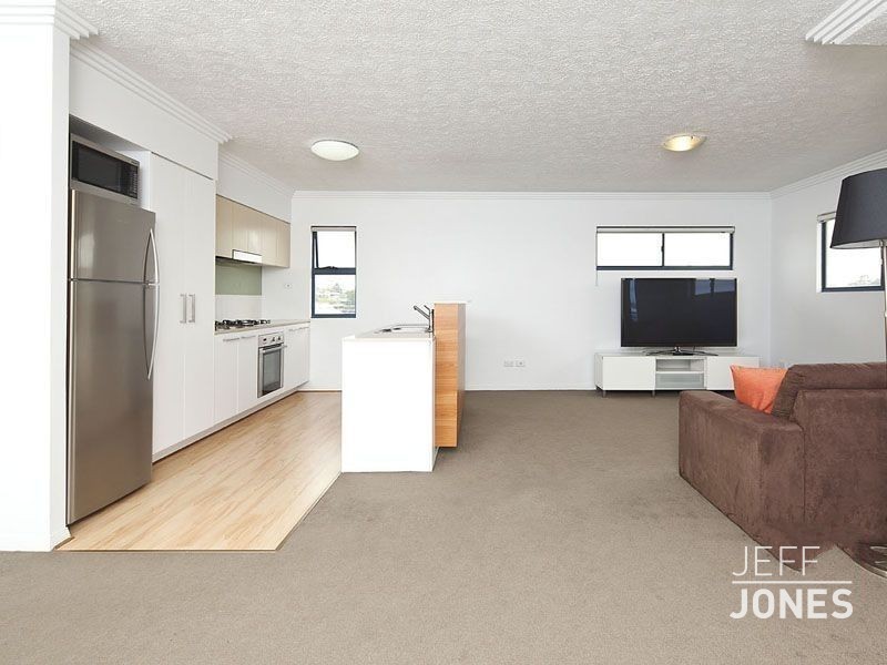 135/803 Stanley Street, Woolloongabba QLD 4102