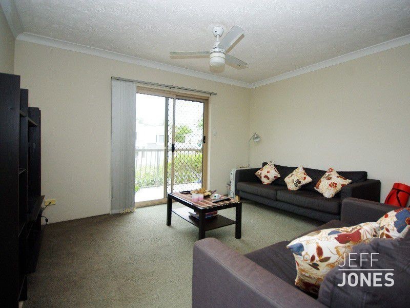 2/2 Gustavson Street, Annerley QLD 4103