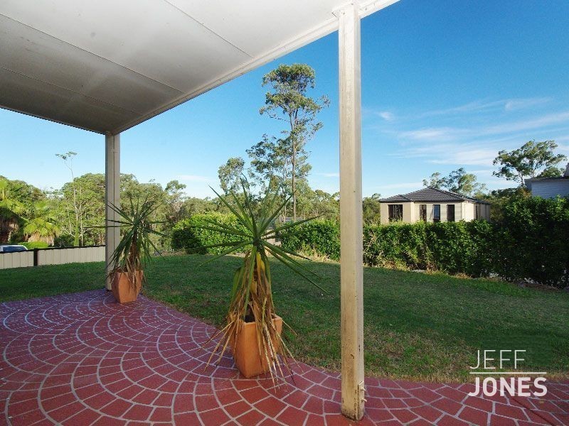 69 Oak Place, Mackenzie QLD 4156