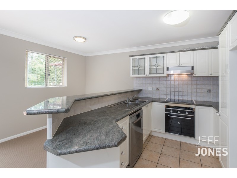 4/72 Earl Street, Greenslopes QLD 4120