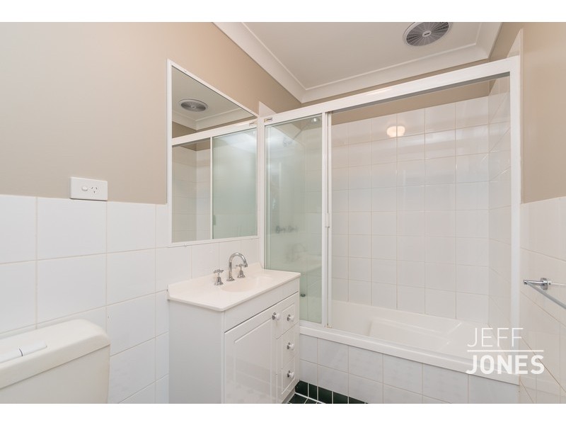 4/72 Earl Street, Greenslopes QLD 4120