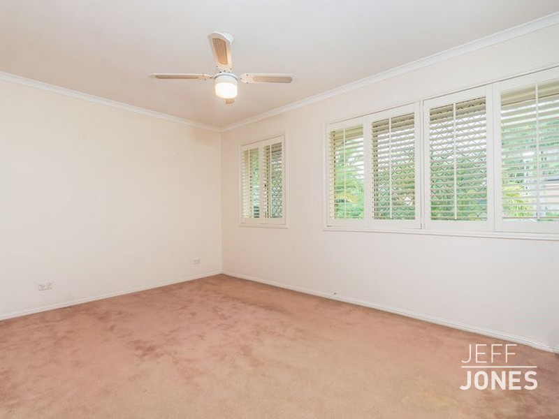 7 Kinrade Place, Carindale QLD 4152