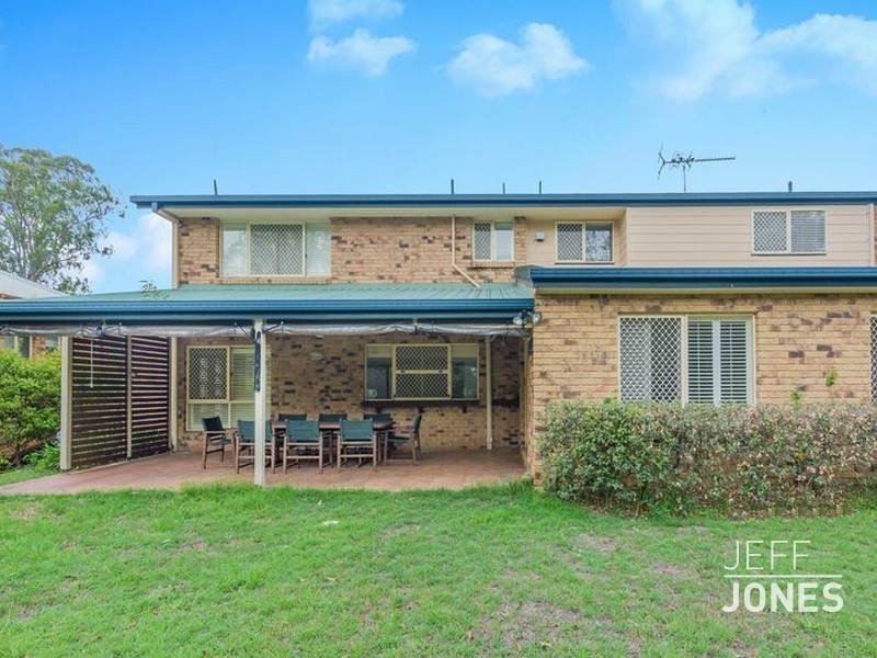 7 Kinrade Place, Carindale QLD 4152