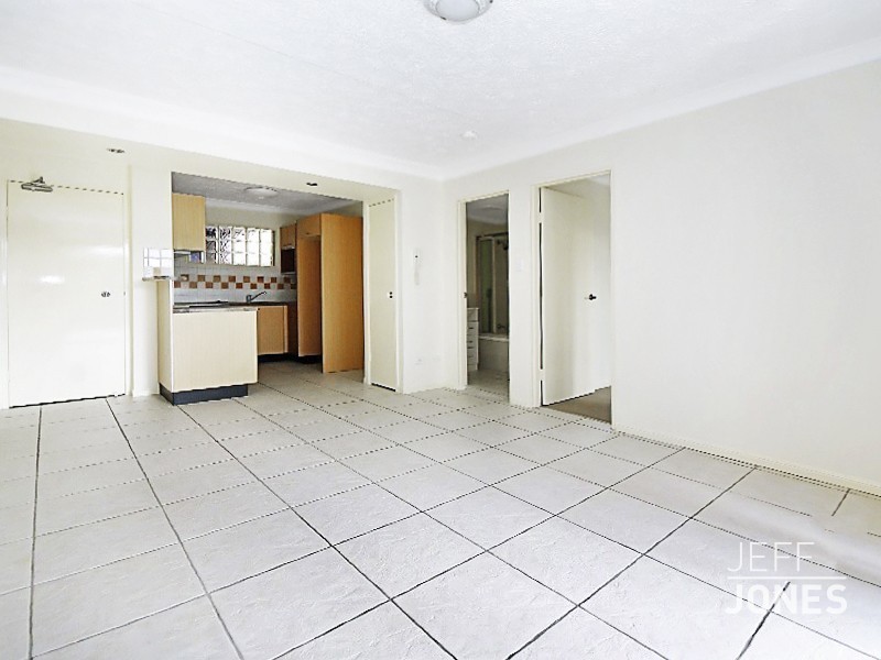 3/23 Ridge Street, Greenslopes QLD 4120