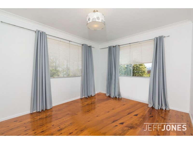 4/6 Fifth Avenue, Coorparoo QLD 4151
