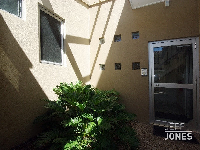 4/17 Deviney Street, Morningside QLD 4170