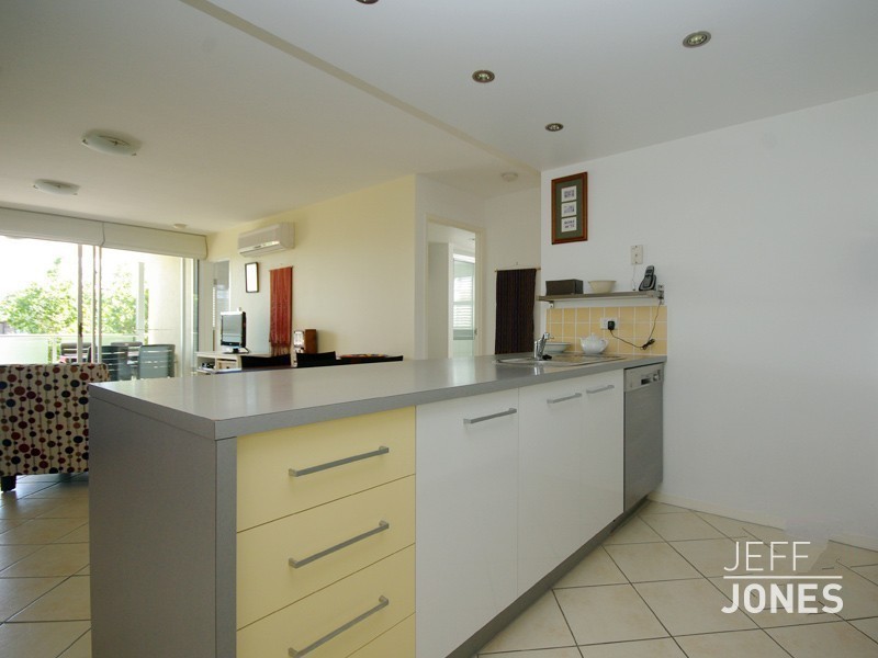 4/17 Deviney Street, Morningside QLD 4170