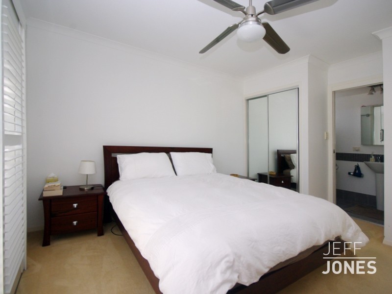 4/17 Deviney Street, Morningside QLD 4170