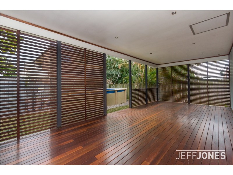 23 Mount Street, Greenslopes QLD 4120