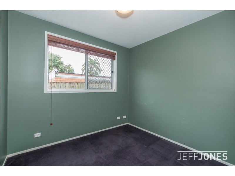 23 Mount Street, Greenslopes QLD 4120