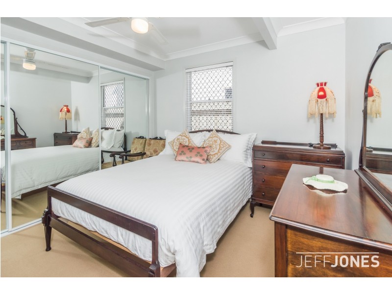 31 Clarendon Street, East Brisbane QLD 4169