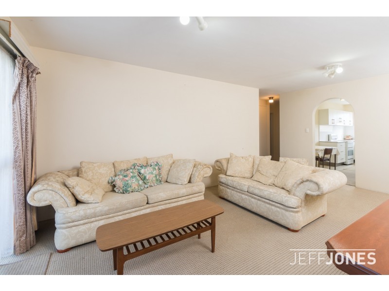 1/53 Thomas Street, Greenslopes QLD 4120