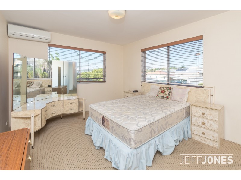 1/53 Thomas Street, Greenslopes QLD 4120