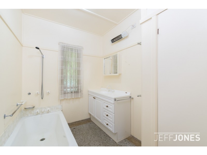 102 Salonica Road, Carina Heights QLD 4152