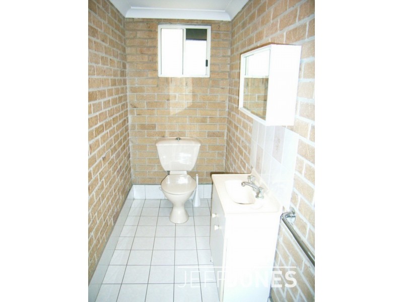 2/46 Carl Street, Woolloongabba QLD 4102