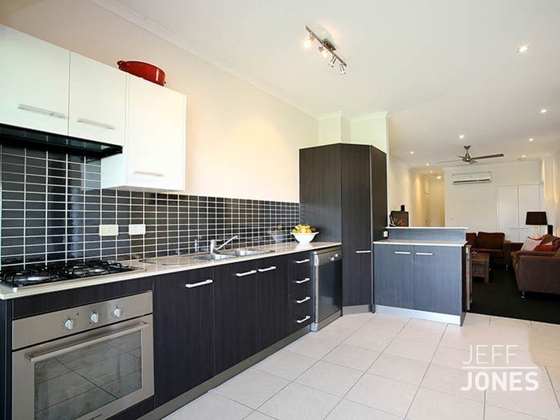 6/119 Baringa Street, Morningside QLD 4170