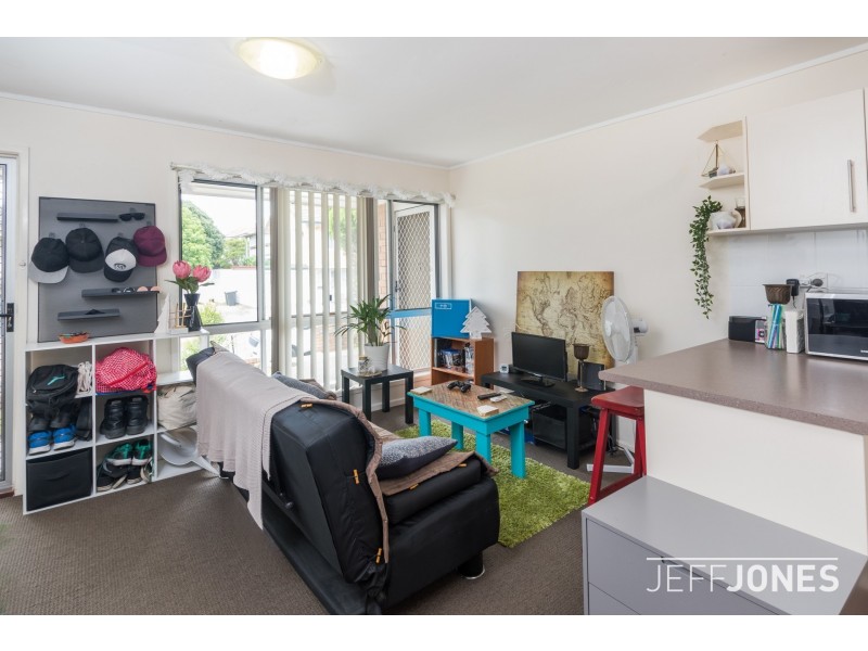 2/10 Herbert Street, Annerley QLD 4103