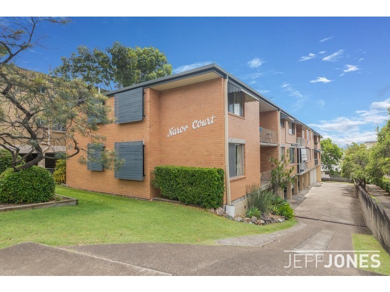 4/22 Raby Road, Coorparoo QLD 4151