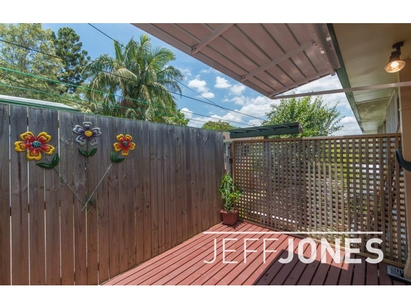 2/84 Rialto Street, Coorparoo QLD 4151