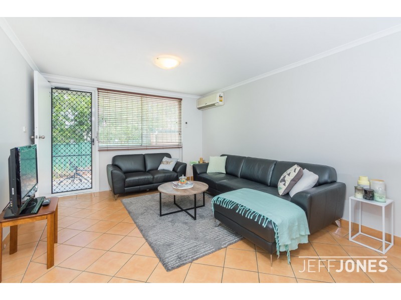 2/327A Cornwall Street, Greenslopes QLD 4120