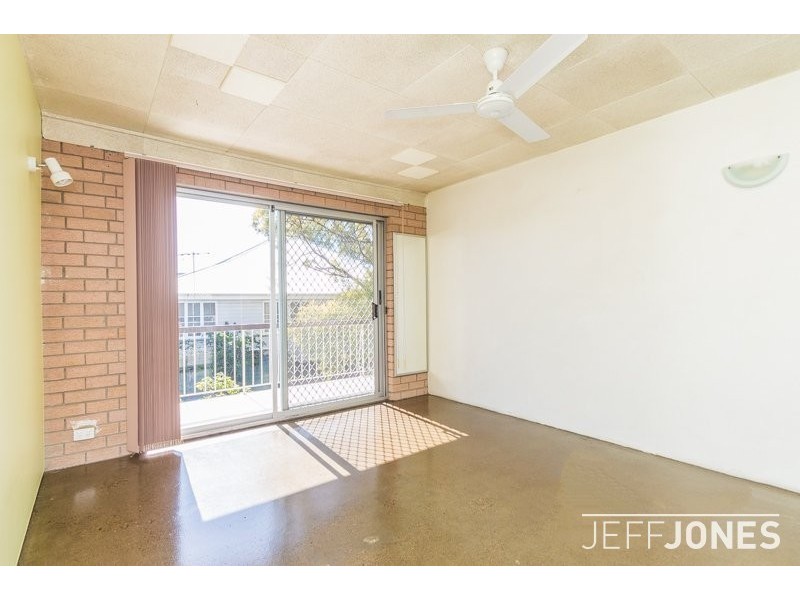 1/32 Galway Street, Greenslopes QLD 4120