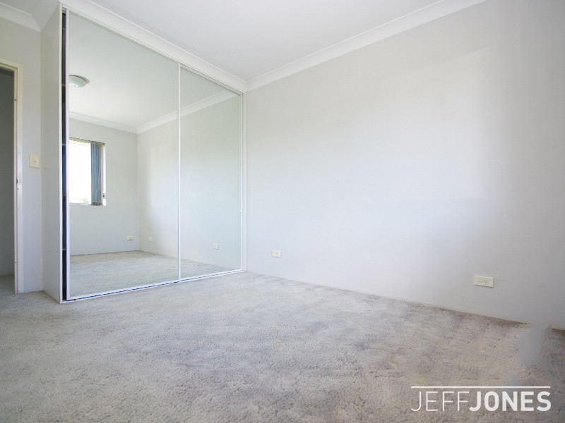 6/2 Gustavson Street, Annerley QLD 4103