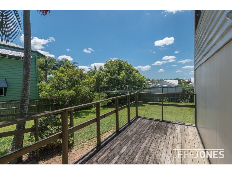 96 Peach Street, Greenslopes QLD 4120