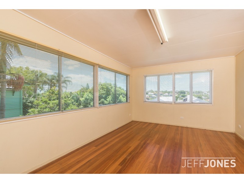 96 Peach Street, Greenslopes QLD 4120