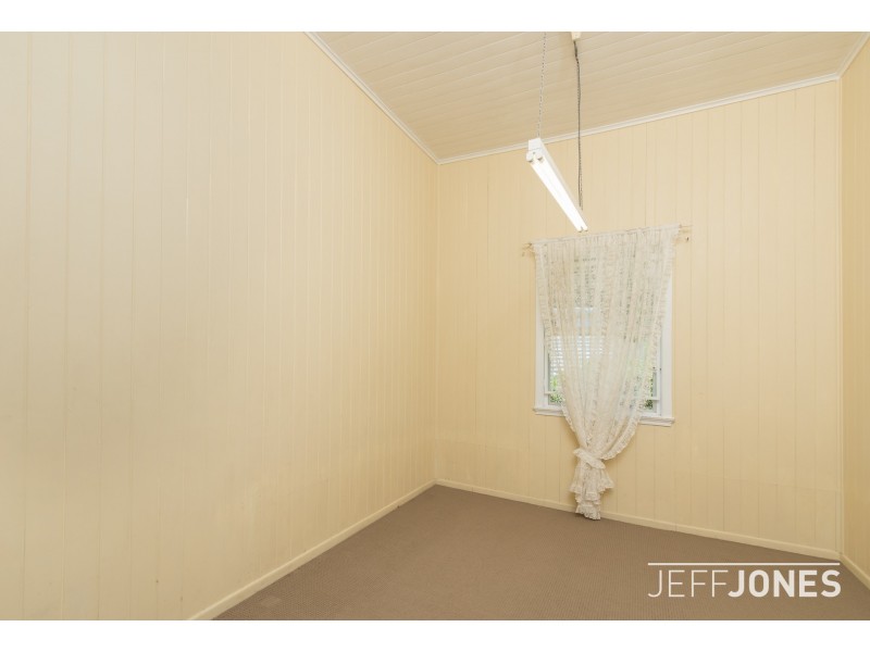 96 Peach Street, Greenslopes QLD 4120