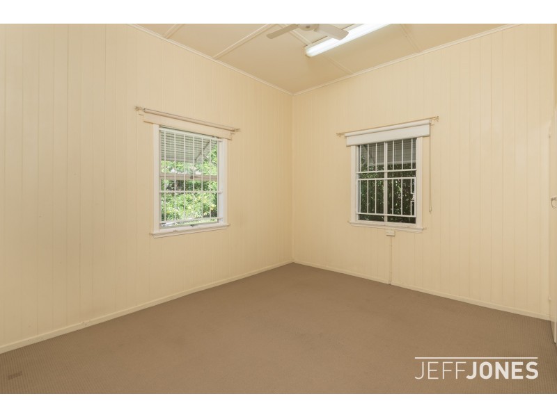 96 Peach Street, Greenslopes QLD 4120