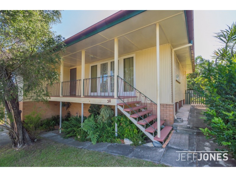 38 Merle Street, Carina QLD 4152