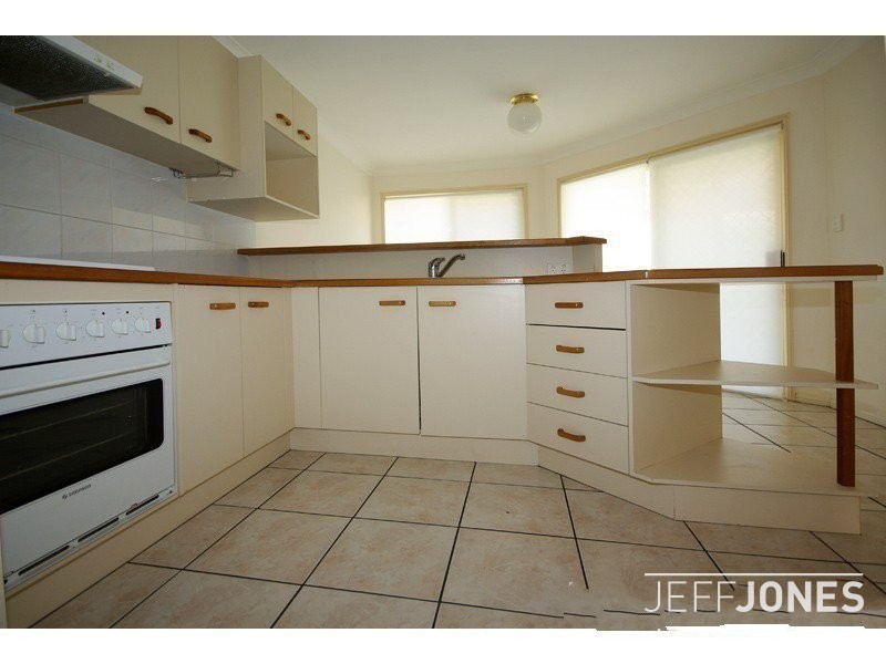 2/14 Hunter Street, Greenslopes QLD 4120