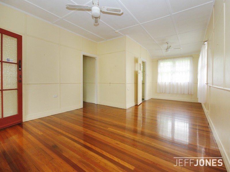 68 Hunter Street, Greenslopes QLD 4120