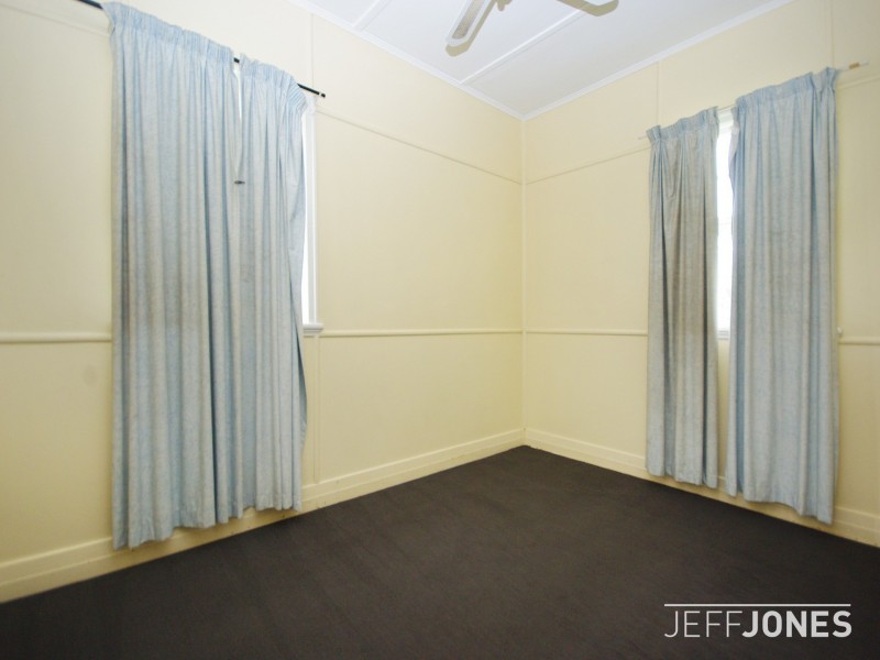 68 Hunter Street, Greenslopes QLD 4120