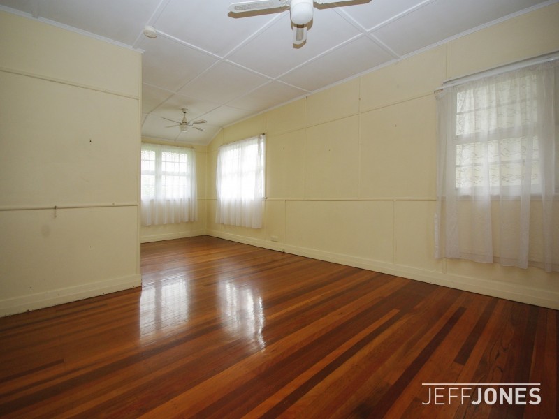 68 Hunter Street, Greenslopes QLD 4120