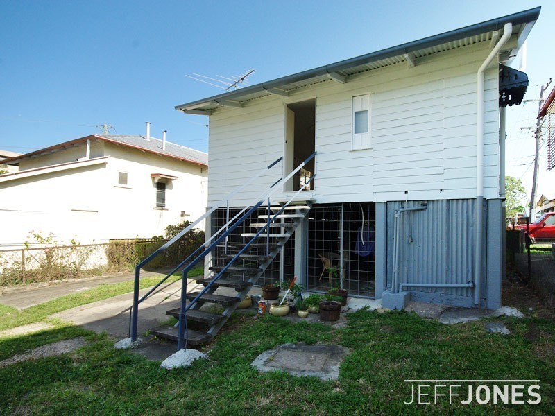 154 Juliette Street, Greenslopes QLD 4120