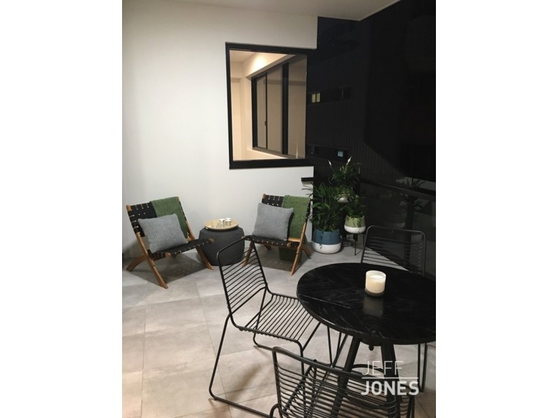 301/19 Bothwell Street, Mount Gravatt QLD 4122