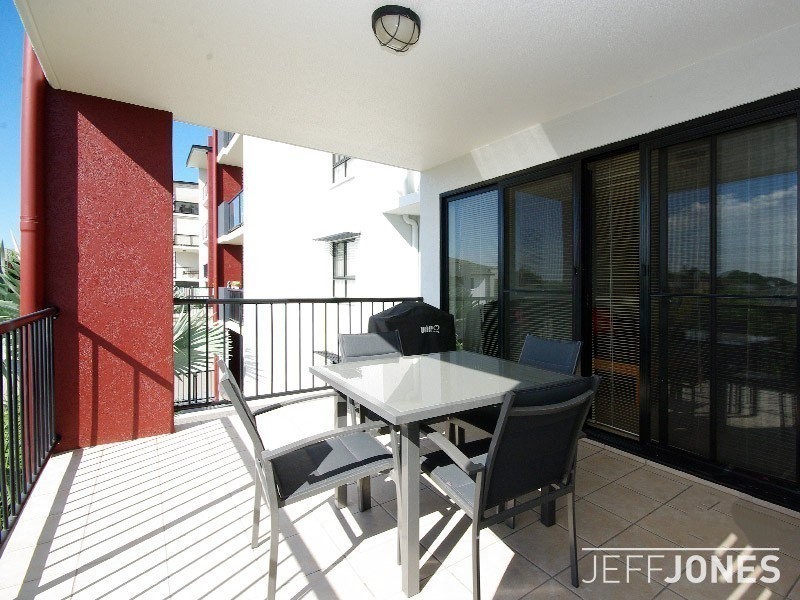 20/11 Kitchener Street, Coorparoo QLD 4151