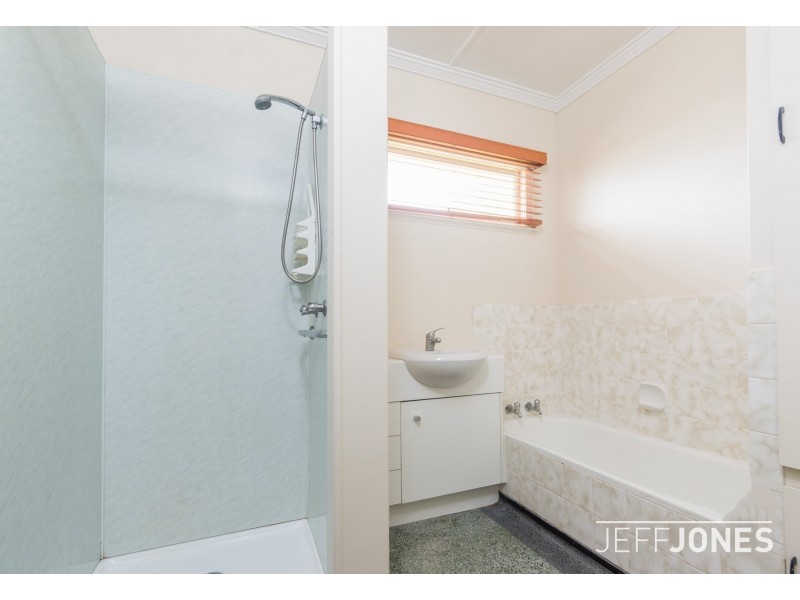 33 Sandon Street, Graceville QLD 4075