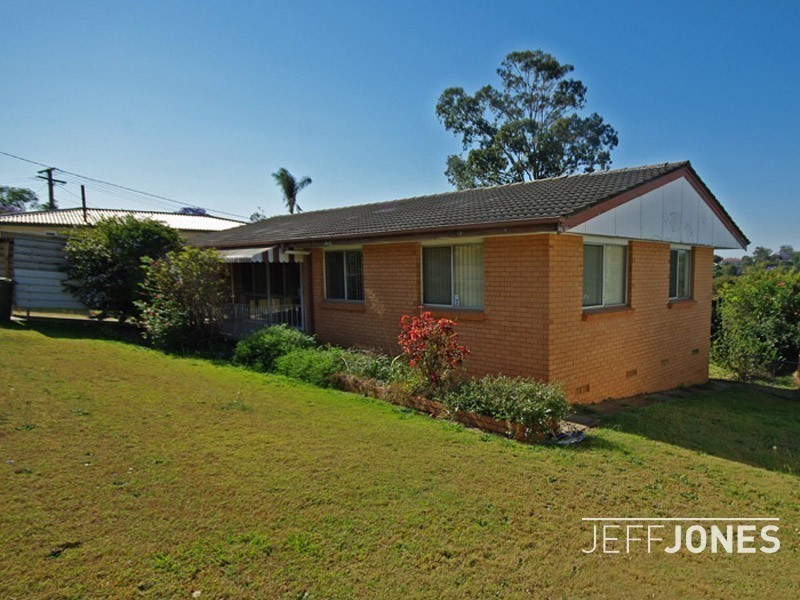 161 Fegen Drive, Moorooka QLD 4105
