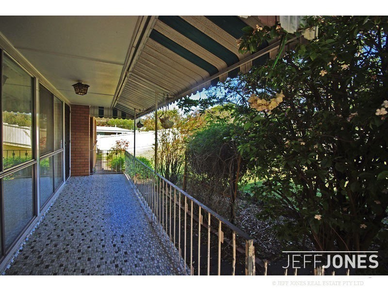 161 Fegen Drive, Moorooka QLD 4105