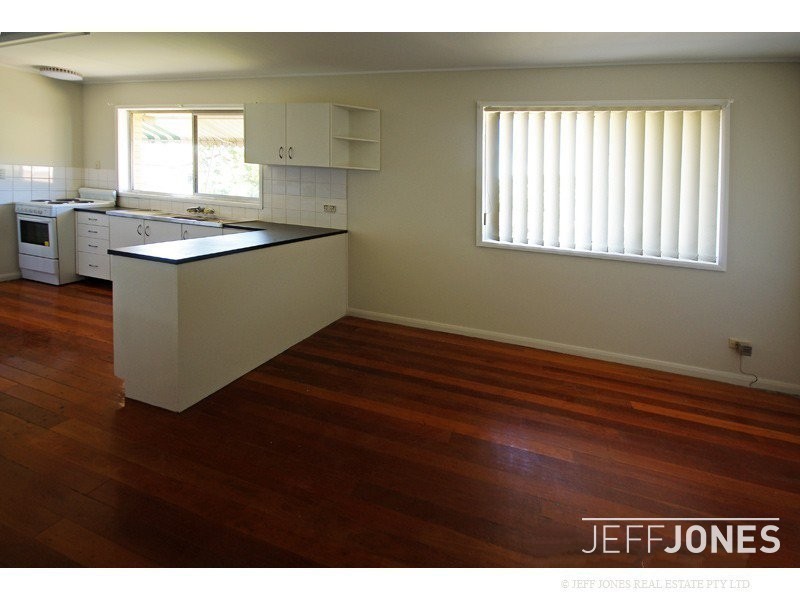 161 Fegen Drive, Moorooka QLD 4105