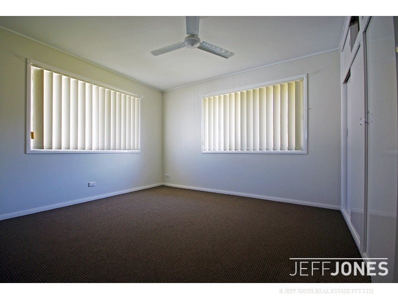 161 Fegen Drive, Moorooka QLD 4105