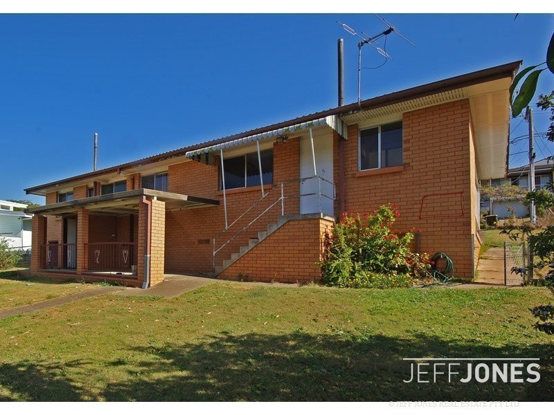 161 Fegen Drive, Moorooka QLD 4105