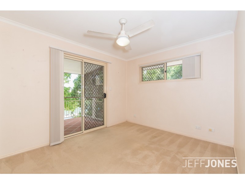 8/17 Hubert Street, Woolloongabba QLD 4102