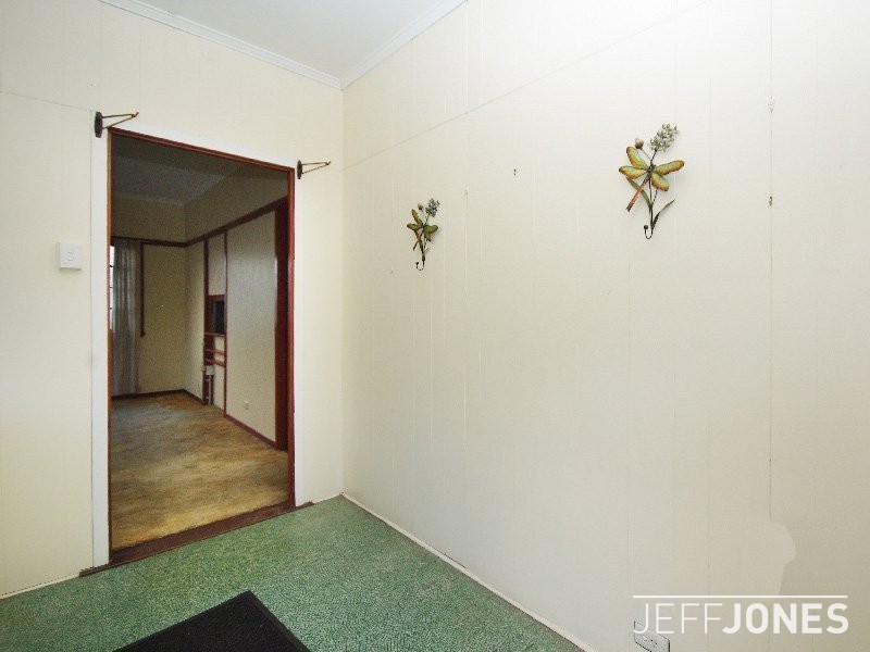 98 Earl Street, Greenslopes QLD 4120