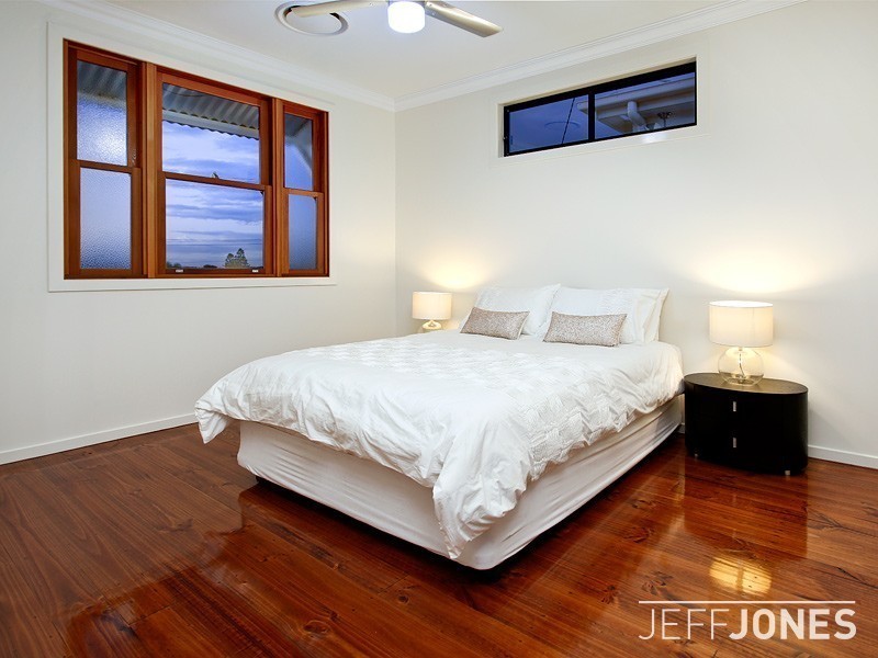 57 Brittania Avenue, Morningside QLD 4170