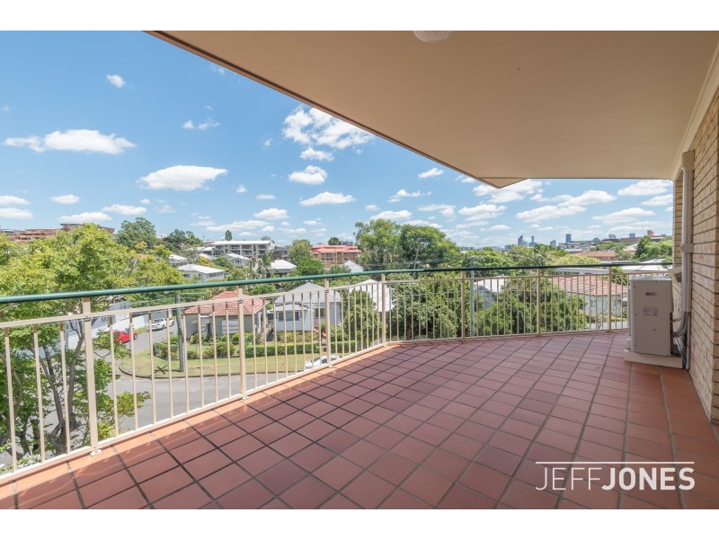 8/27 Nelson Street, Coorparoo QLD 4151