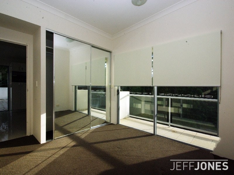 23/108 Nicholson Street, Greenslopes QLD 4120